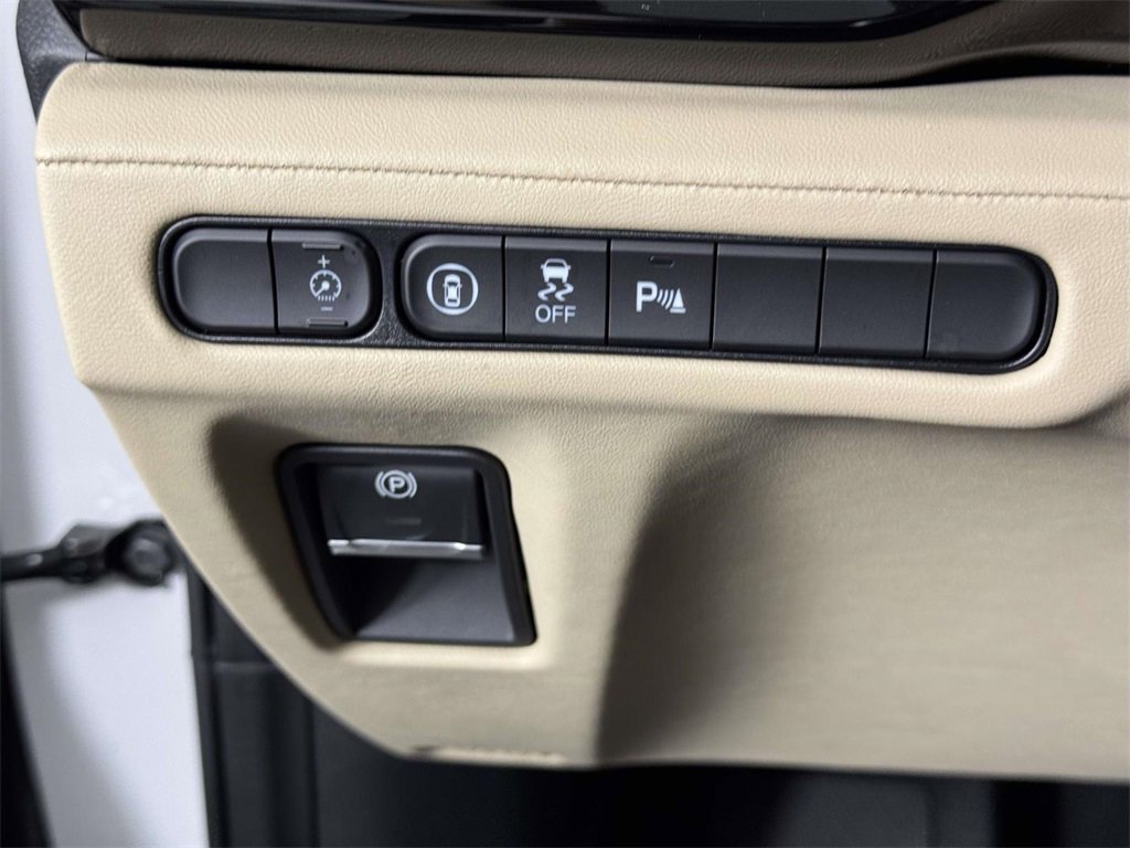 Used 2024 Acura MDX SH-AWD w/ Technology Package image 19