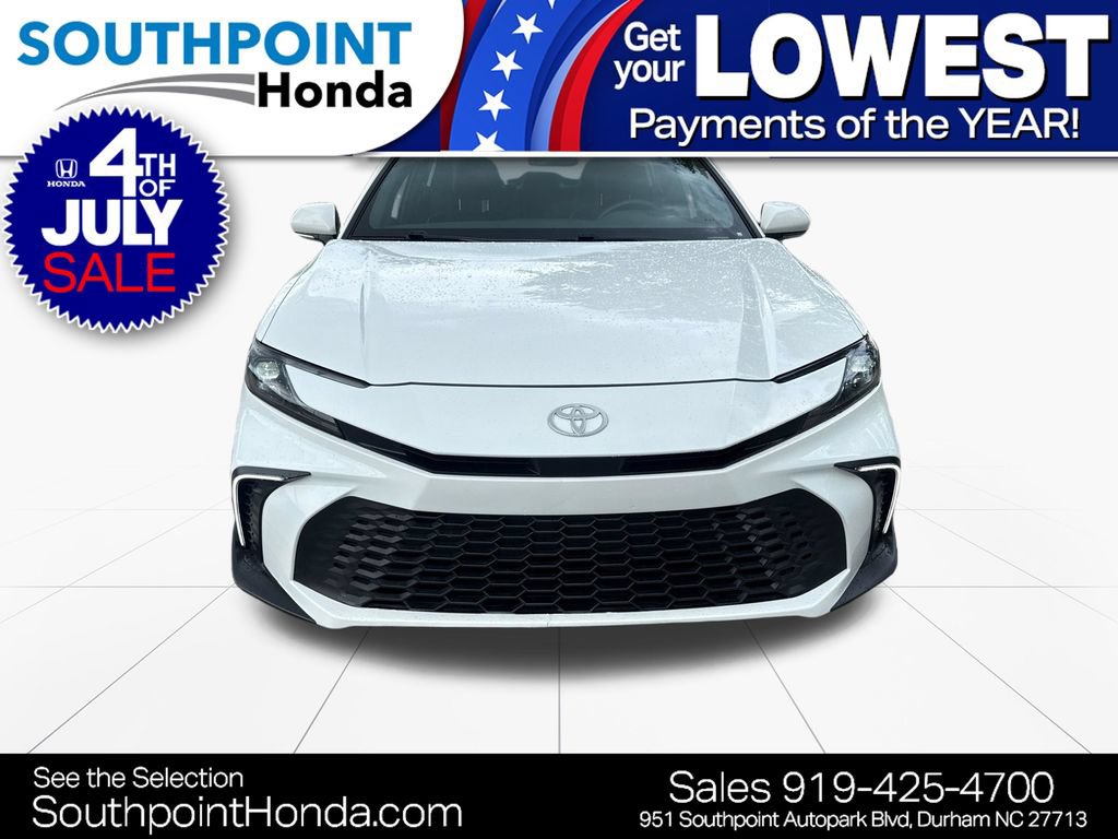 Used 2025 Toyota Camry SE w/ Convenience Package FWD video 2