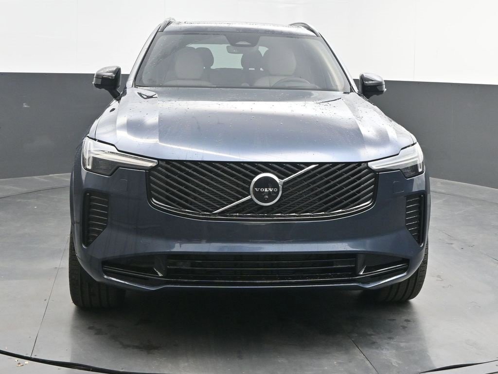 New 2026 Volvo XC90 B6 Ultra w/ Lounge Package image 2