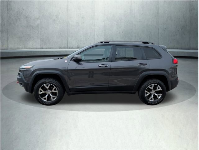 Used 2014 Jeep Cherokee Trailhawk w/ Leather Interior Group image 2