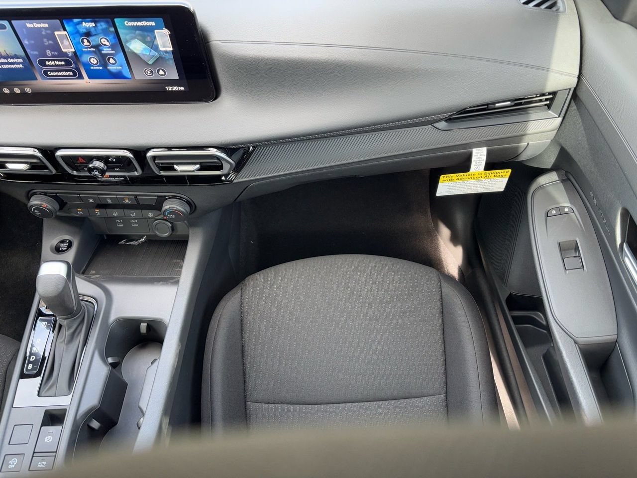 New 2026 Nissan Sentra SR FWD image 17