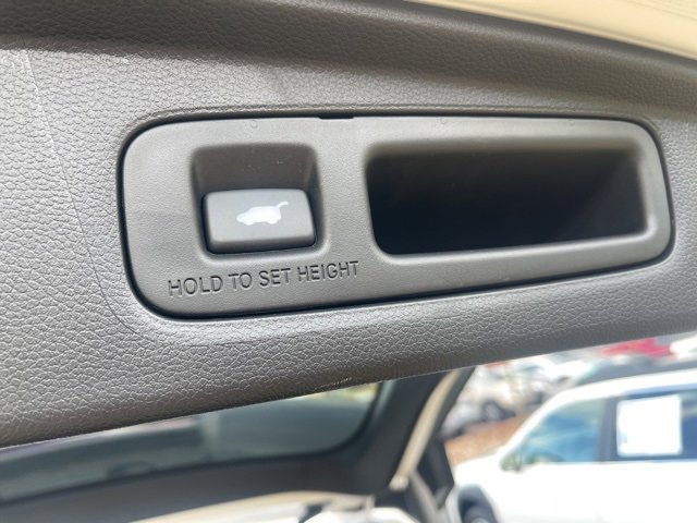 Used 2025 Honda CR-V Sport-L image 15