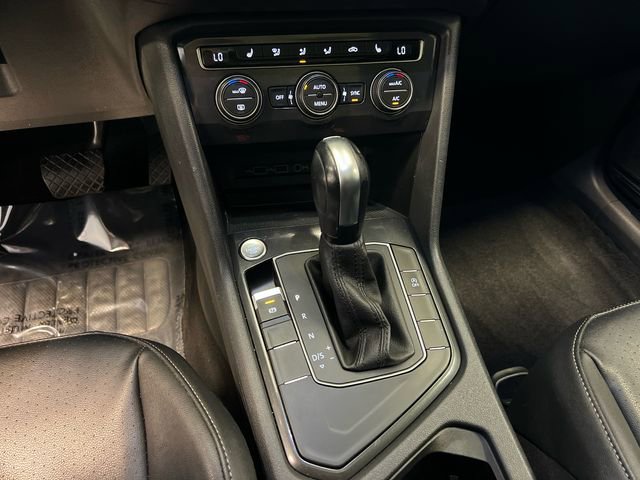 Certified 2020 Volkswagen Tiguan SE FWD image 27