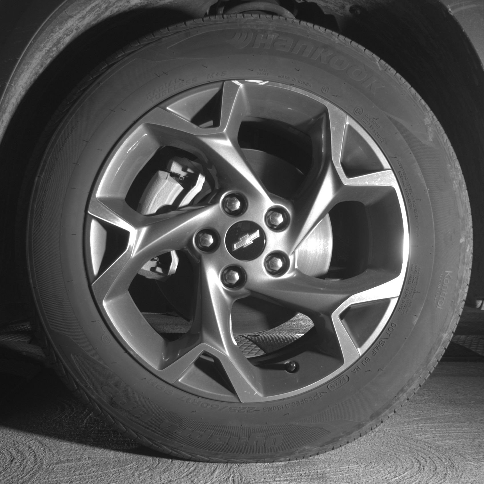 Used 2025 Chevrolet Trax LT FWD image 12