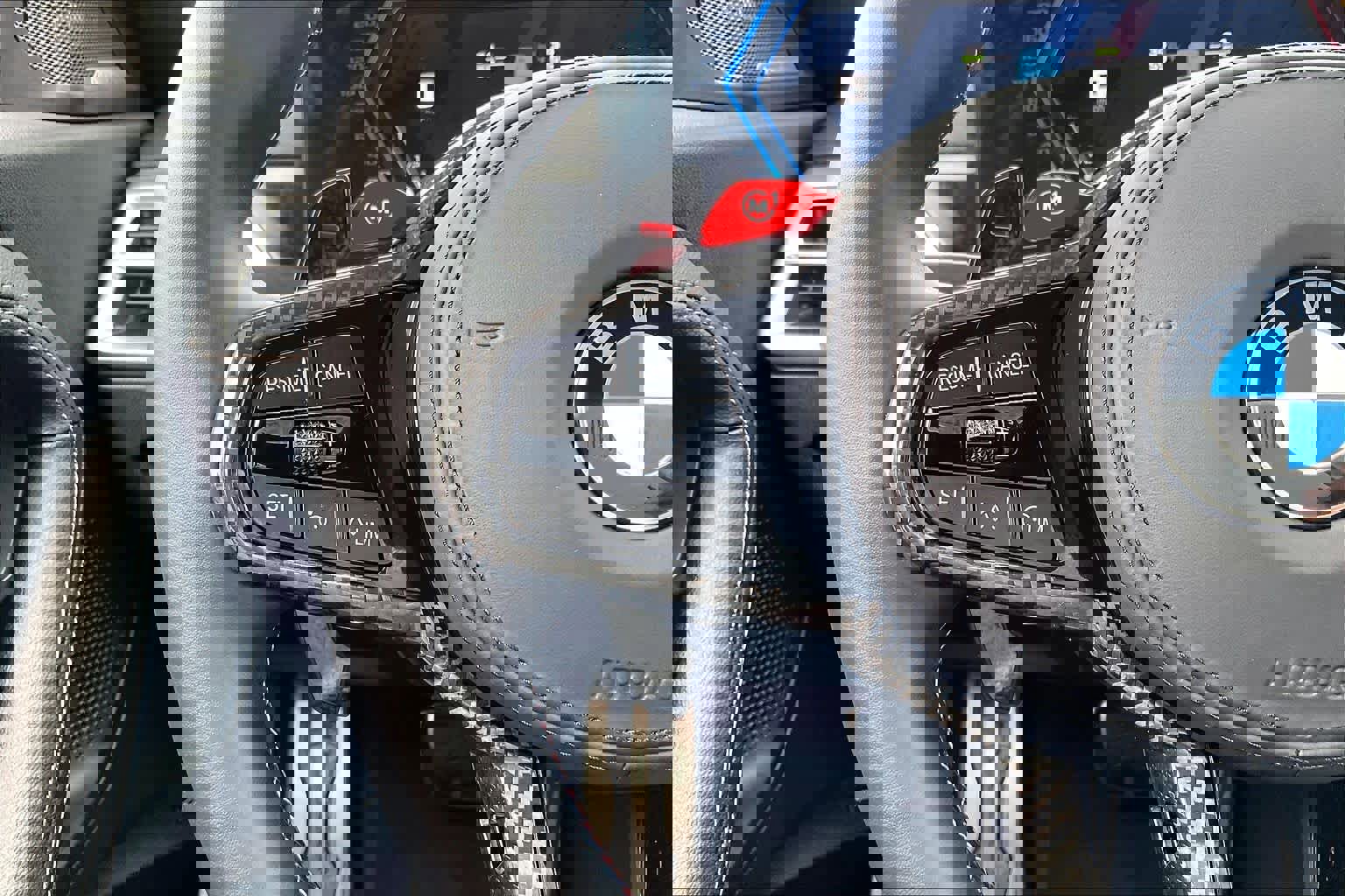 Used 2025 BMW M2 w/ Lighting Package image 24