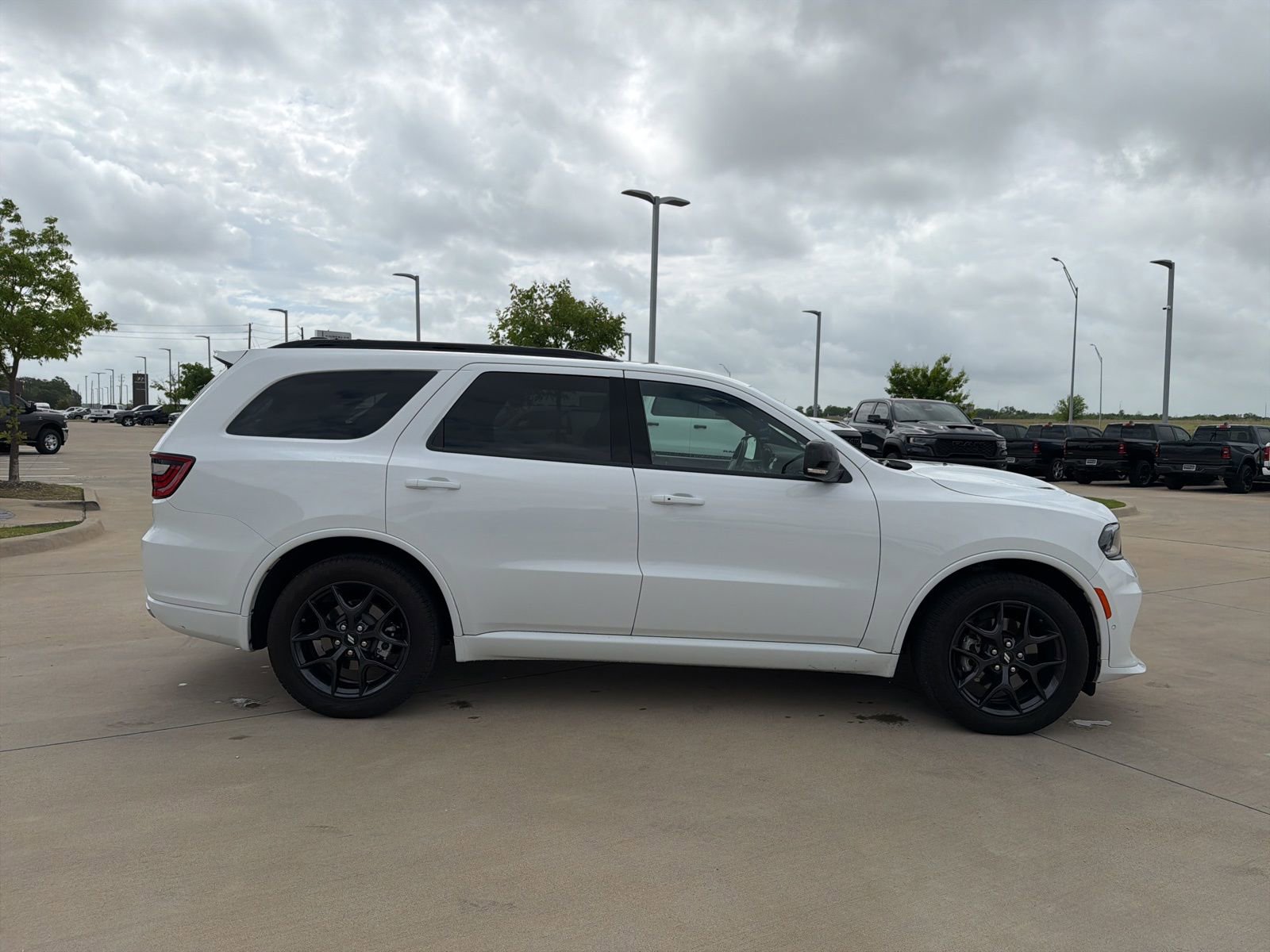 Used 2026 Dodge Durango GT image 6