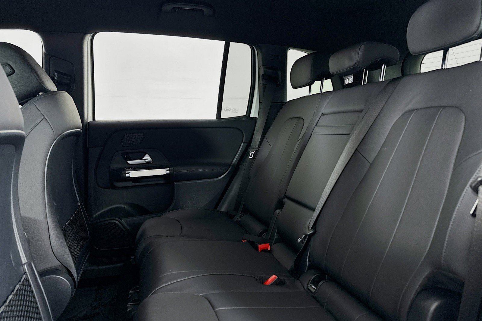 New 2026 Mercedes-Benz GLB 250 image 7