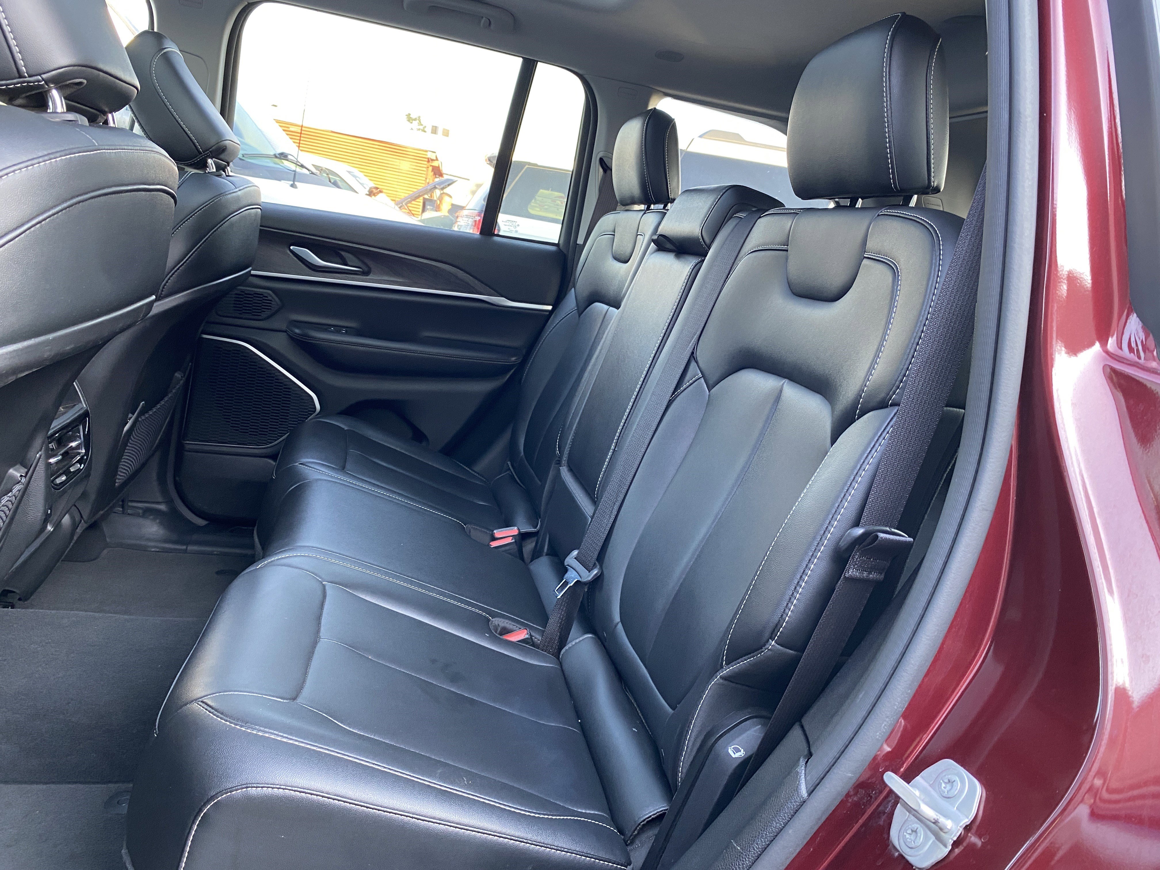 Used 2023 Jeep Grand Cherokee 4WD 4xe image 19