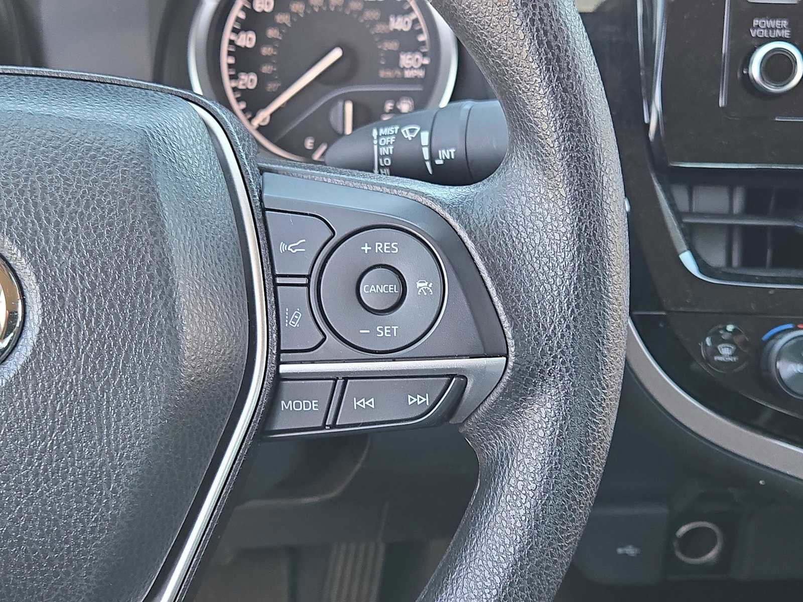 Used 2024 Toyota Camry LE w/ Convenience Package image 24