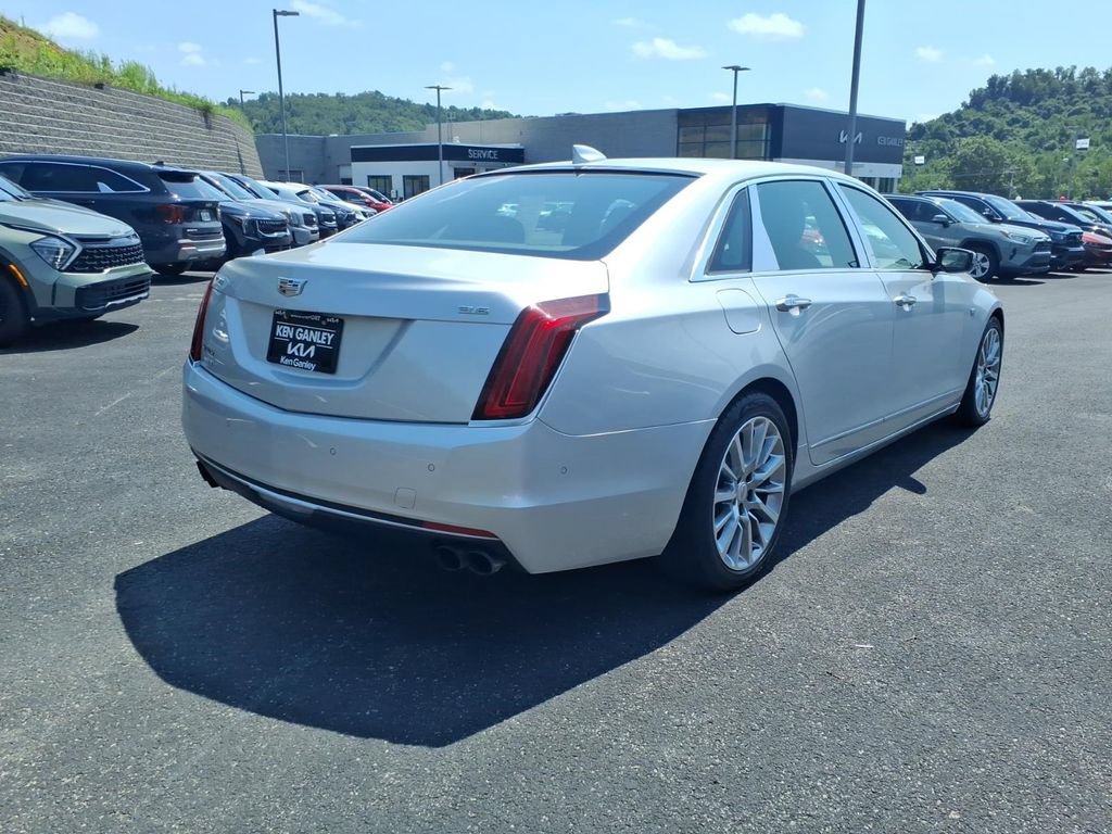 Used 2018 Cadillac CT6 Luxury AWD/4WD image 11