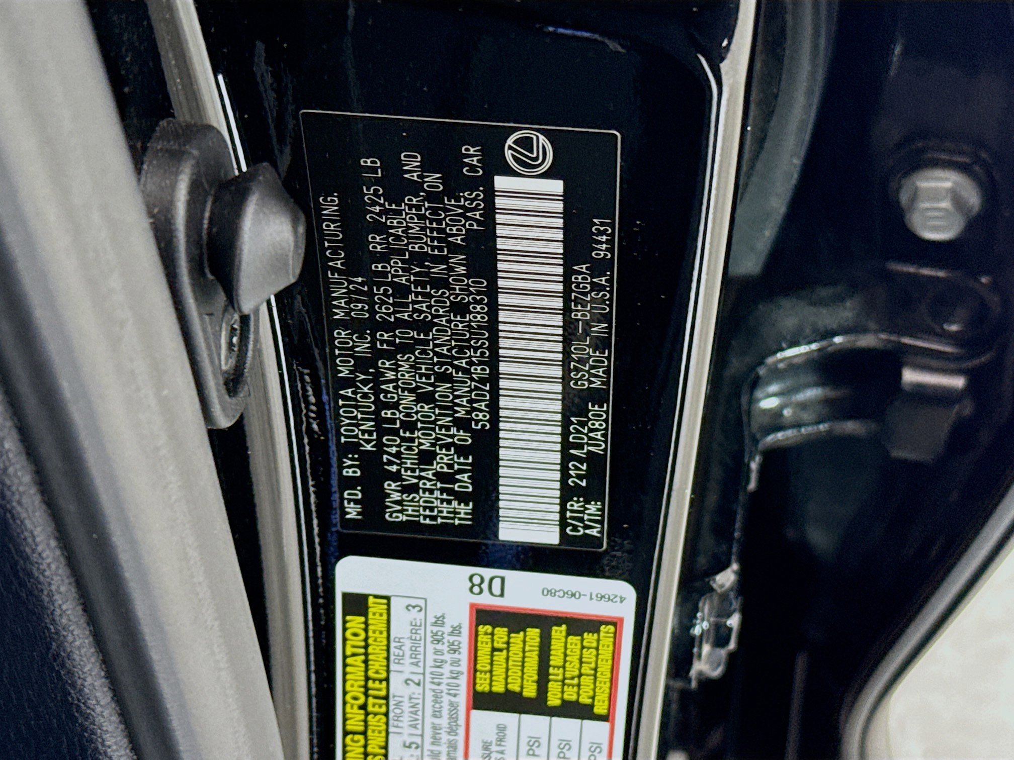 Certified 2025 Lexus ES 350 350 w/ Premium Package image 31