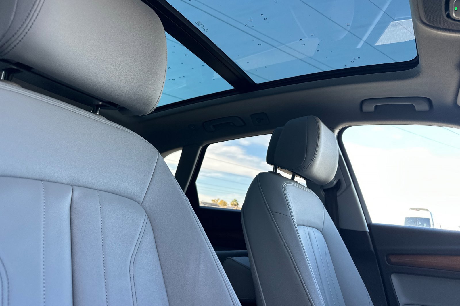 Used 2022 Audi Q5 2.0T Premium Plus image 17