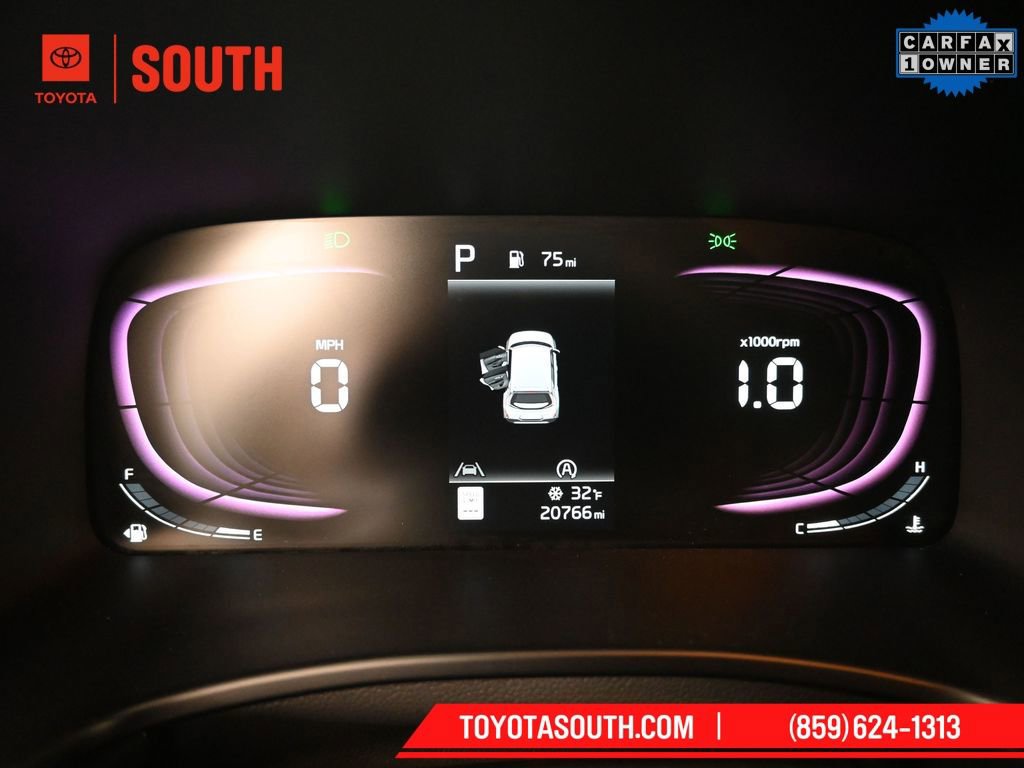 Used 2023 Kia Soul LX image 12