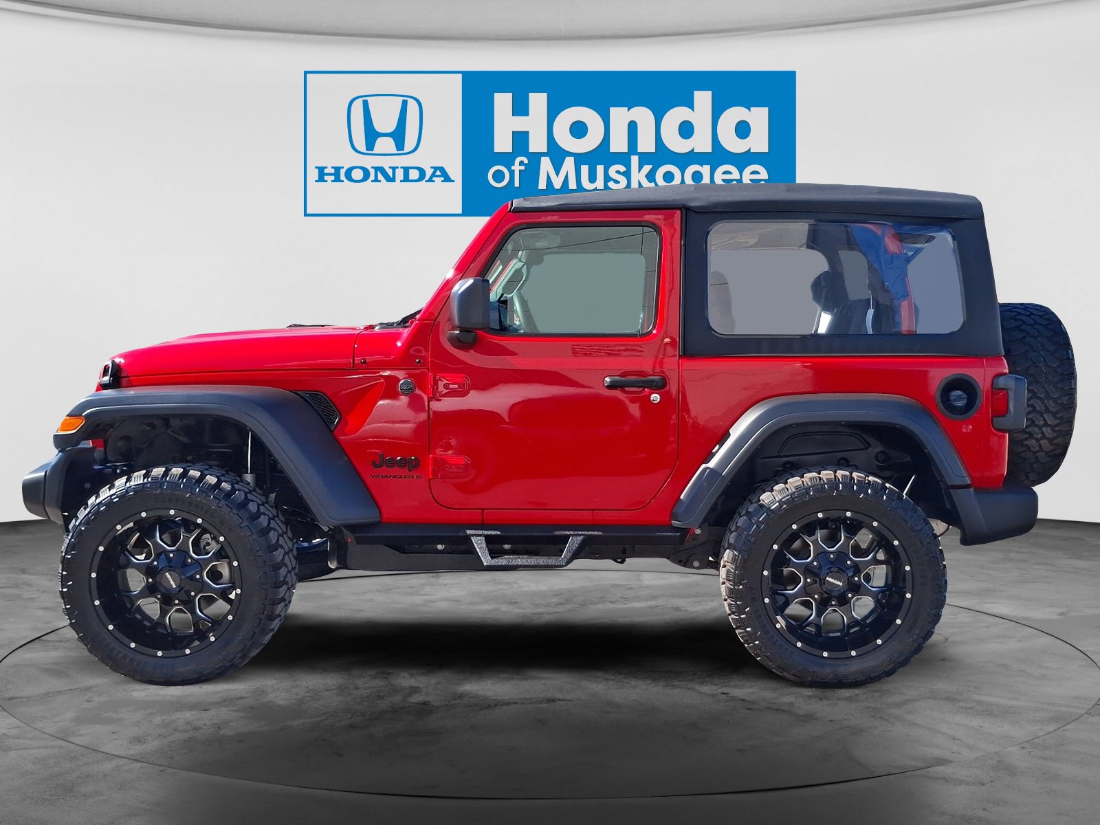 Used 2026 Jeep Wrangler Sport AWD/4WD image 8