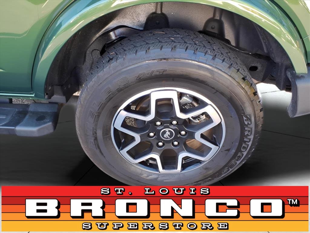 Used 2024 Ford Bronco Outer Banks image 20