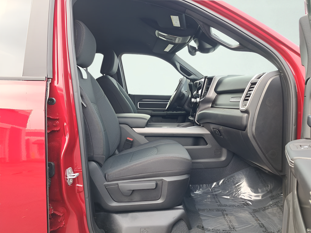 New 2026 RAM 3500 Big Horn AWD/4WD image 16