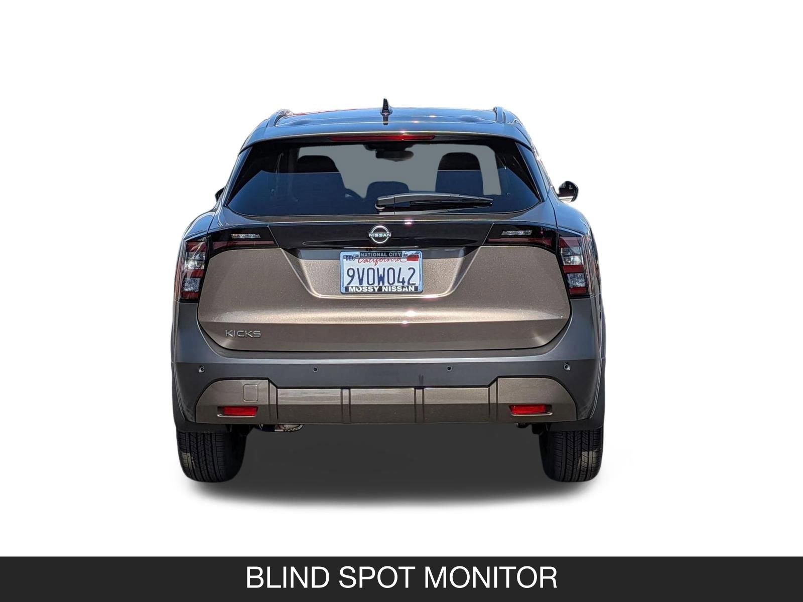 Used 2026 Nissan Kicks SV image 9