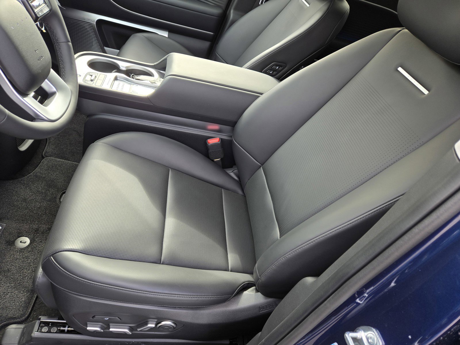 New 2026 Hyundai Ioniq 9 Limited image 14