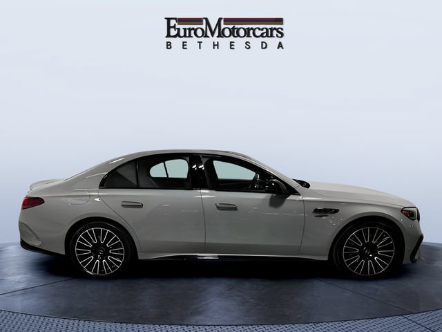 Used 2026 Mercedes-Benz E 53 AMG e 4MATIC Sedan image 9