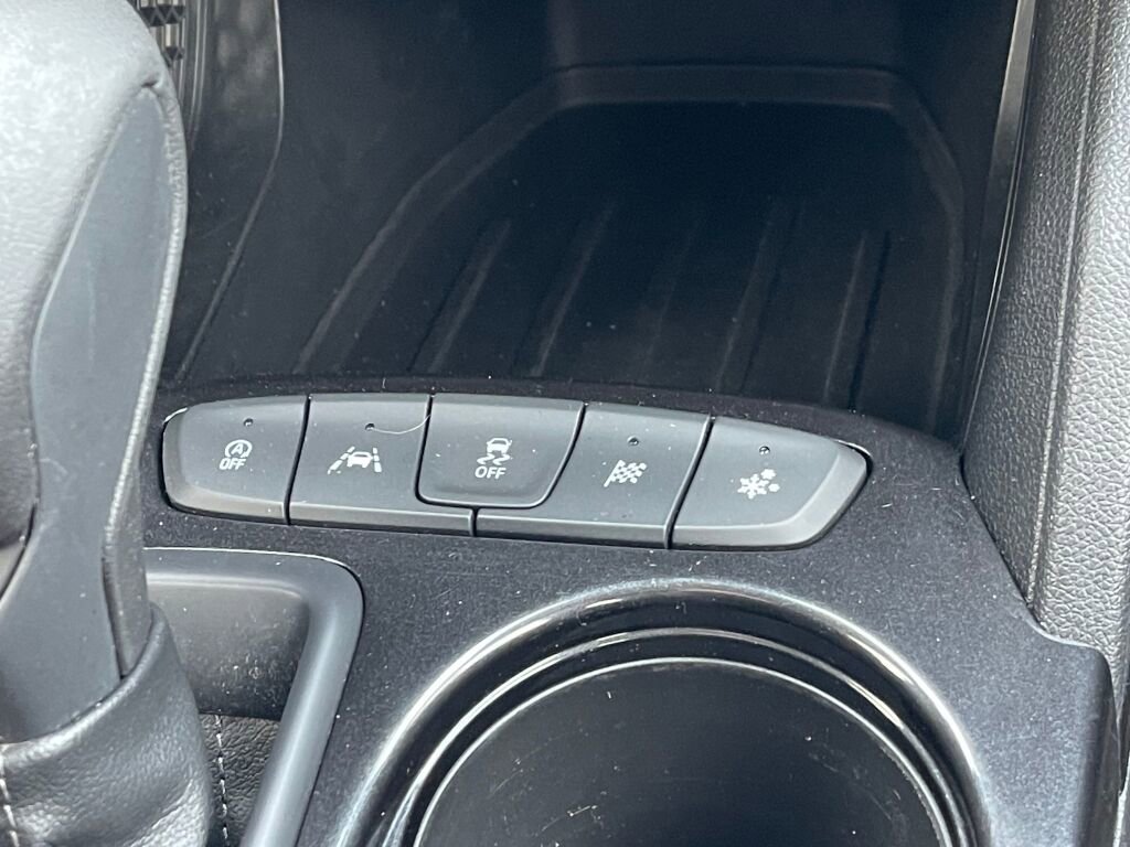 Used 2021 Chevrolet TrailBlazer LT w/ Convenience Package image 11