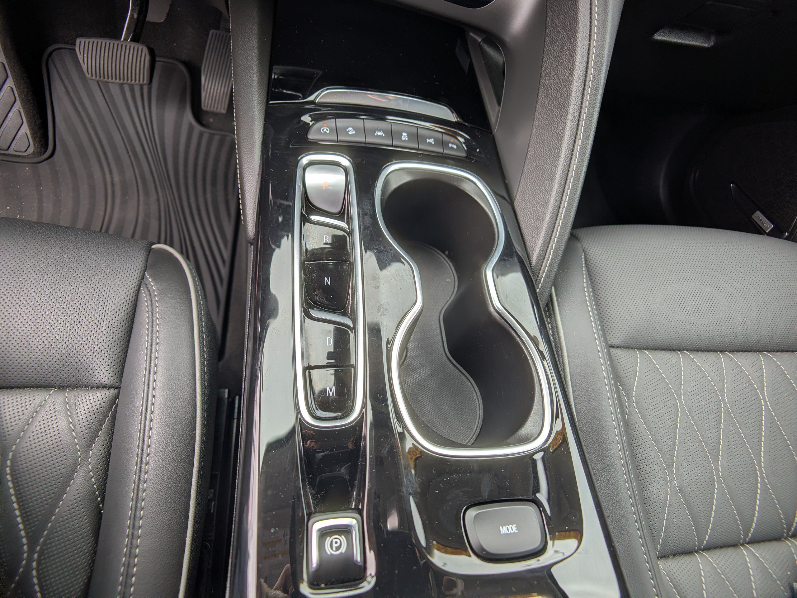 Used 2023 Buick Envision Avenir AWD/4WD image 24