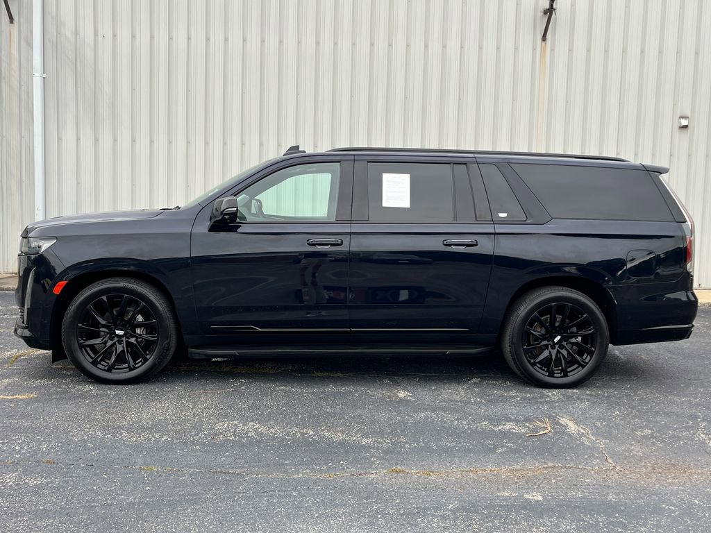 Used 2021 Cadillac Escalade ESV Sport Platinum w/ LPO, ONYX Package image 5