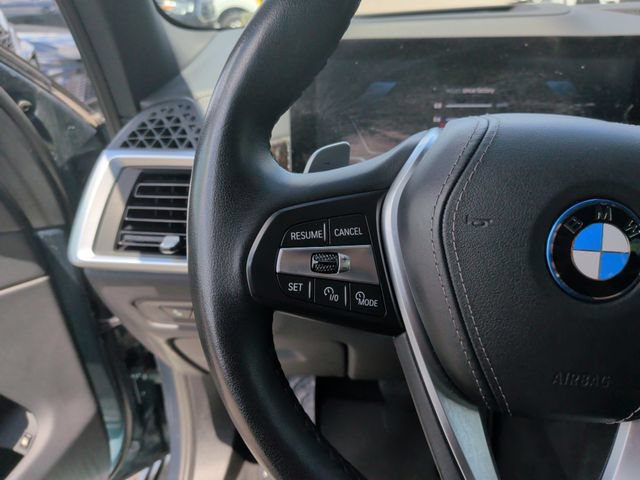 Used 2025 BMW X5 xDrive50e AWD/4WD image 14