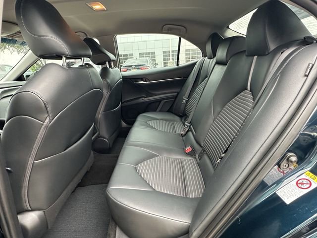 Used 2018 Toyota Camry SE FWD image 24