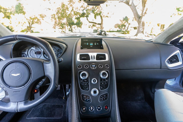 Used 2014 Aston Martin Vanquish Coupe RWD image 29