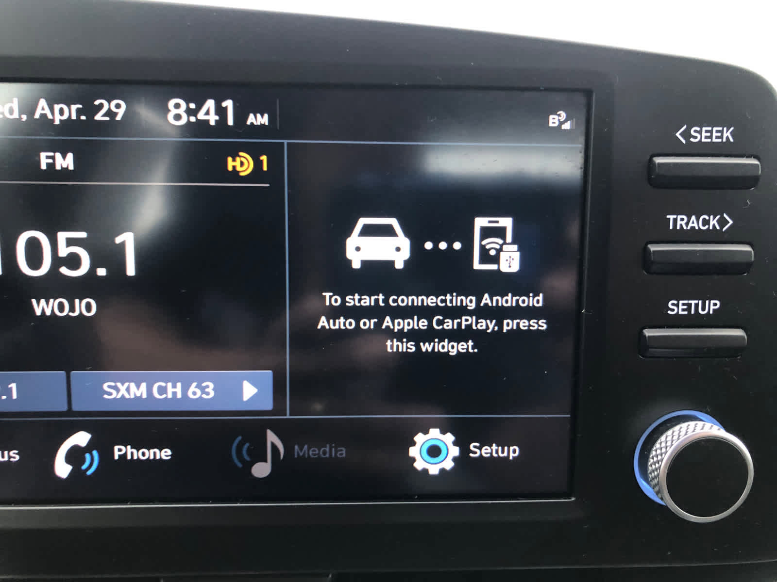 Used 2023 Hyundai Elantra SEL w/ Cargo Package FWD image 12