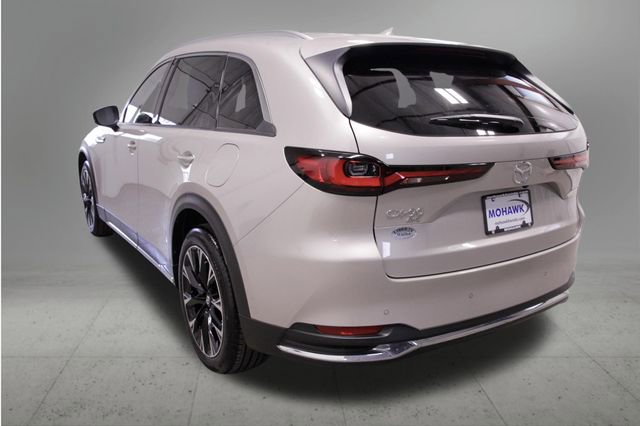 Used 2024 MAZDA CX-90 Plug-In Hybrid w/ Premium Pkg AWD/4WD image 3