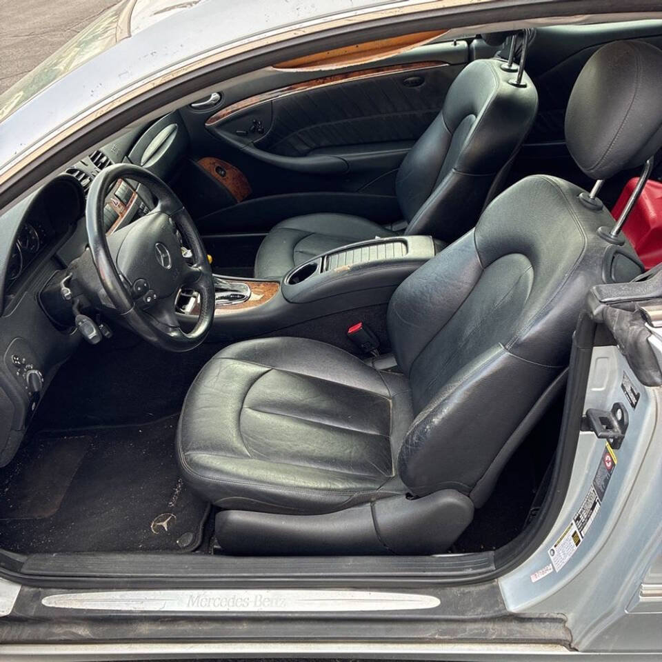 Used 2006 Mercedes-Benz CLK 350 Coupe image 2