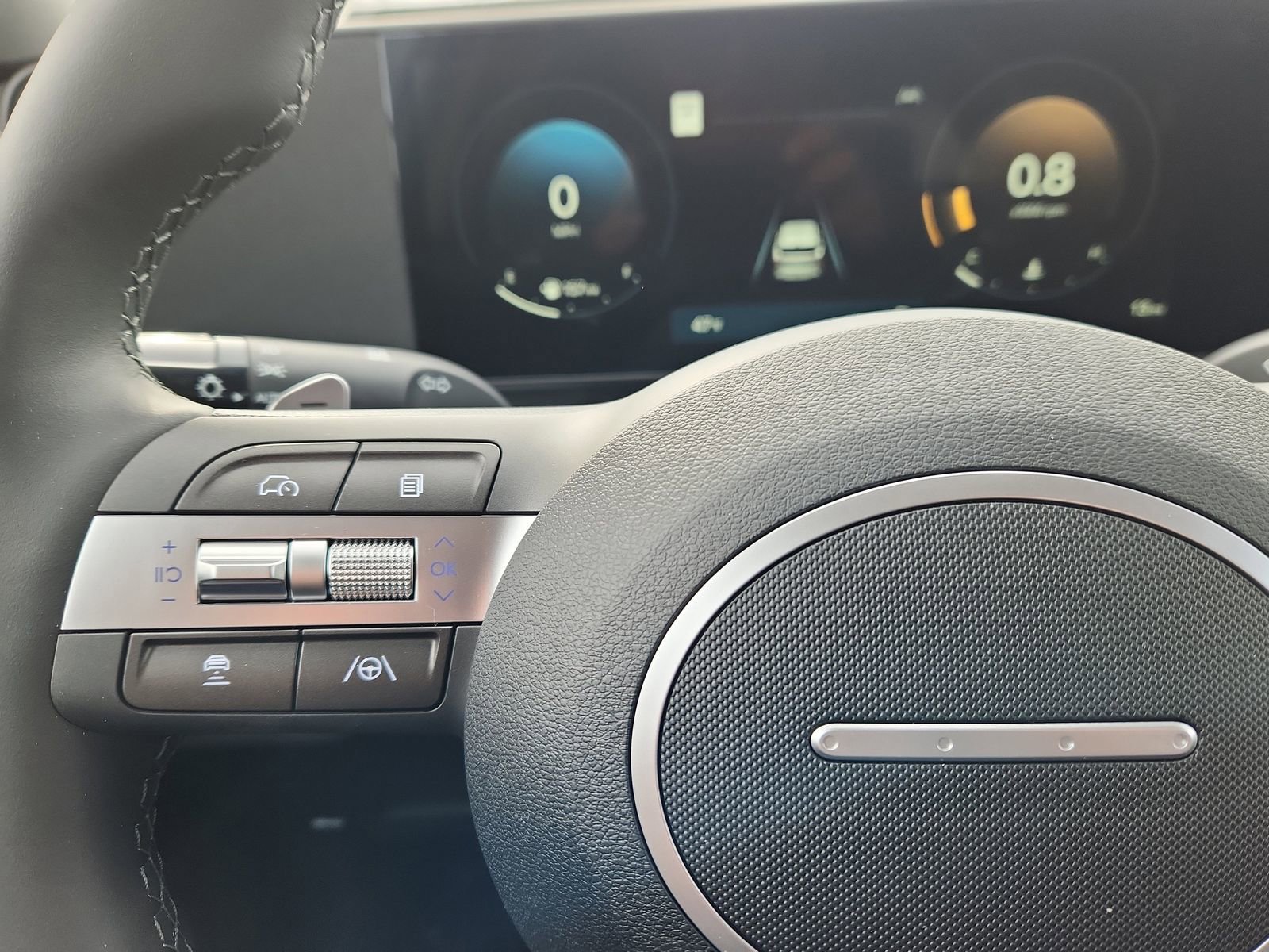 New 2026 Hyundai Kona SEL Premium image 11