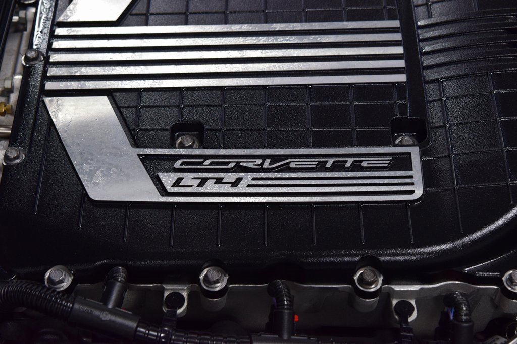 Used 2015 Chevrolet Corvette Z06 w/ 3LZ Preferred Equipment Group image 32