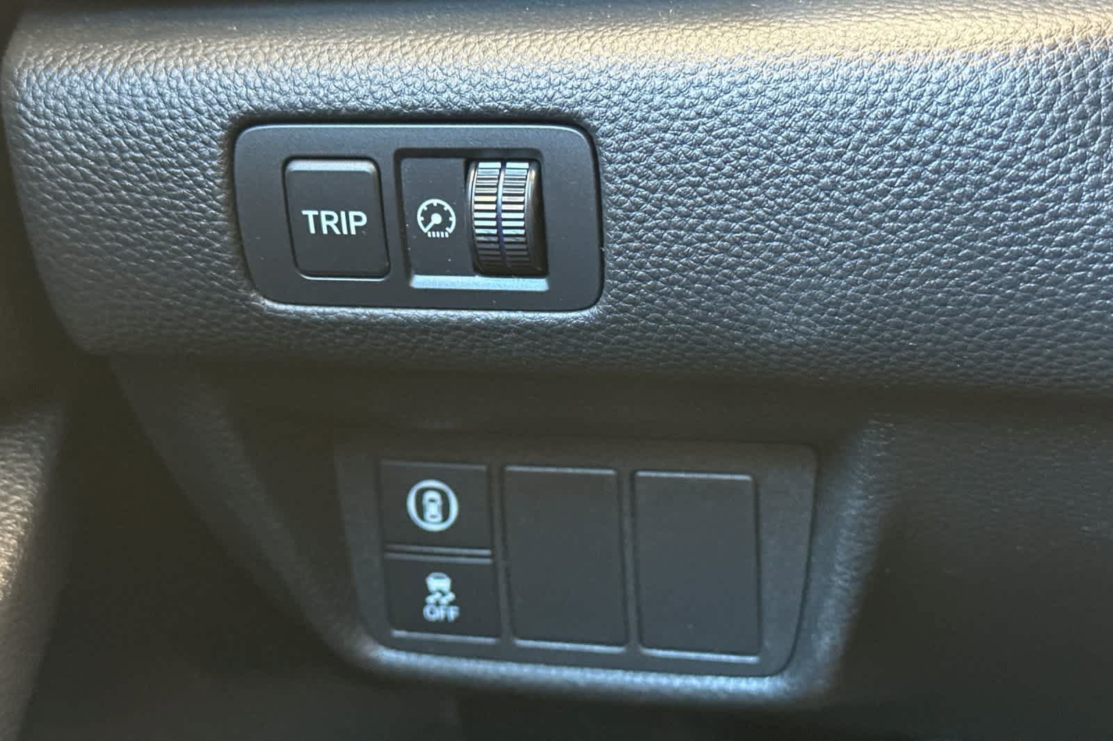 Used 2020 Honda Accord LX image 29
