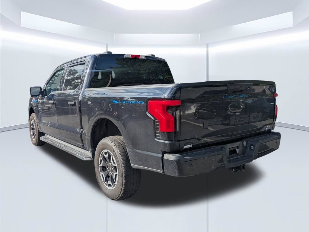 Used 2023 Ford F150 Lightning XLT AWD/4WD image 6