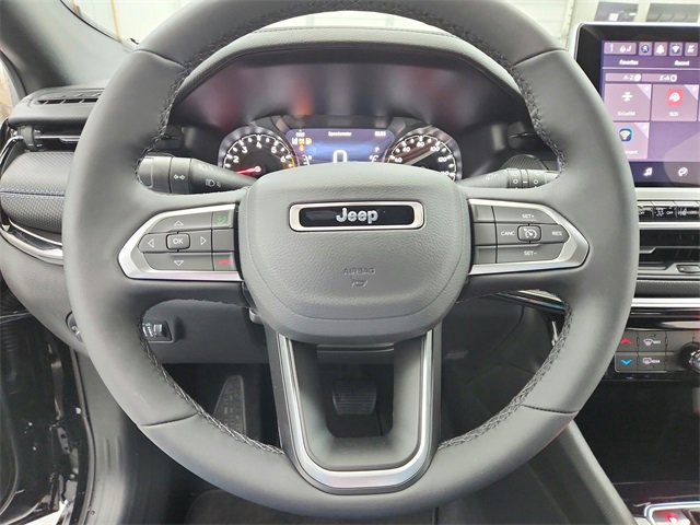 New 2026 Jeep Compass Latitude image 22