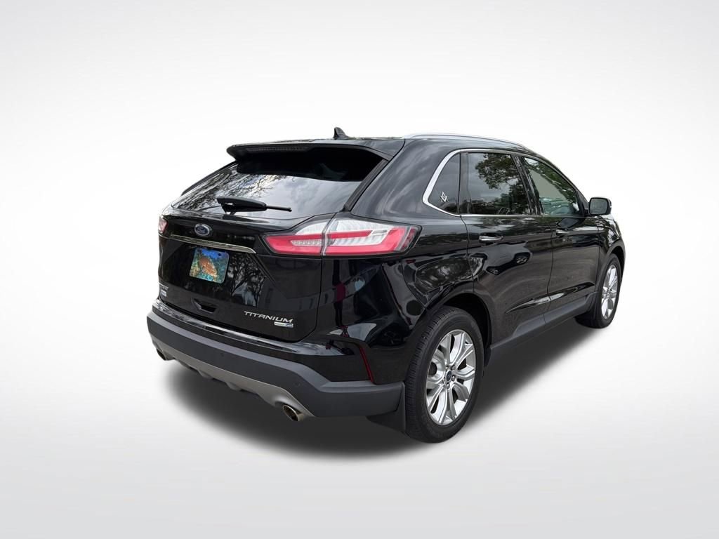 Used 2020 Ford Edge Titanium image 5