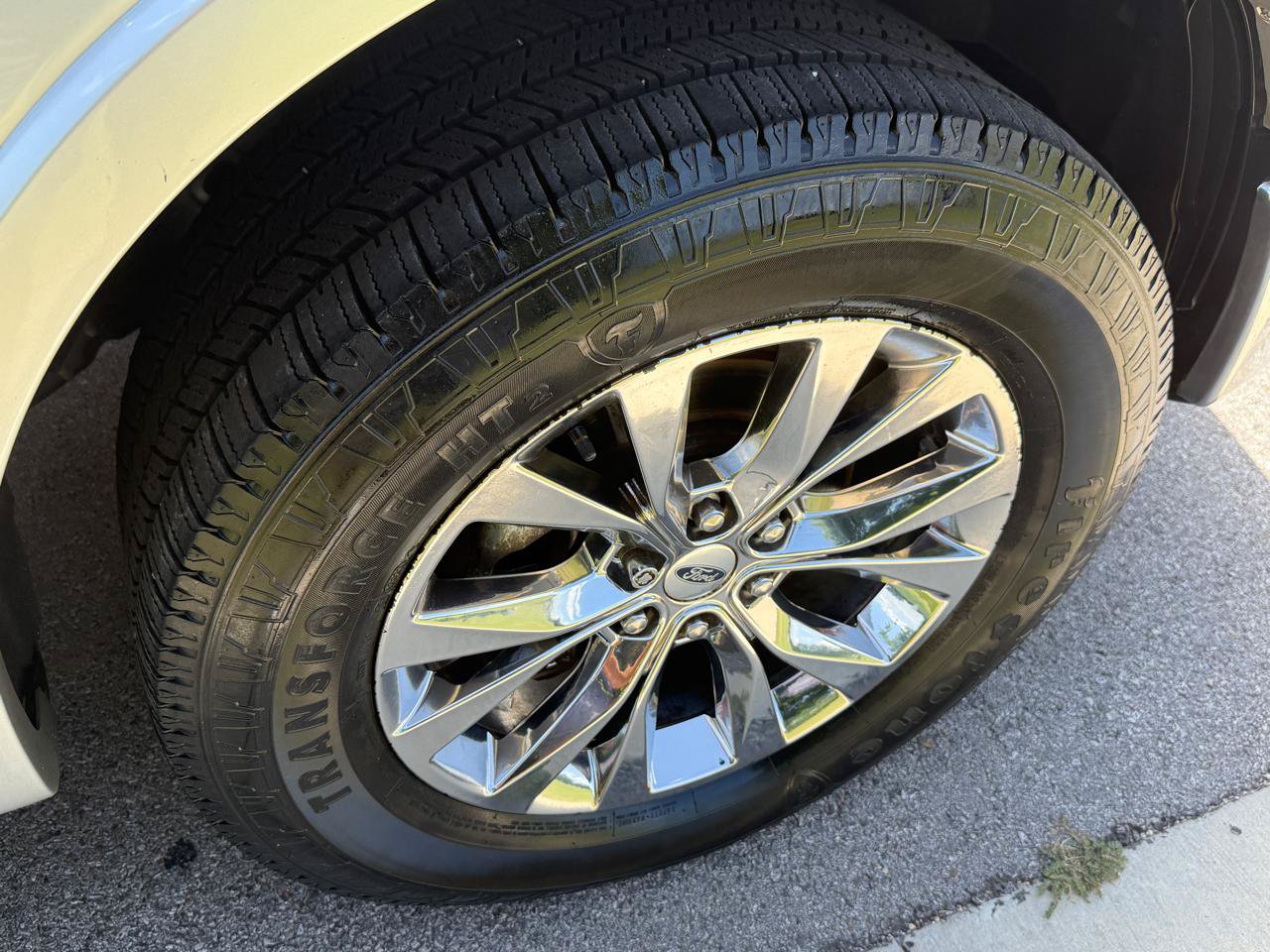 Used 2015 Ford F150 Lariat AWD/4WD image 30
