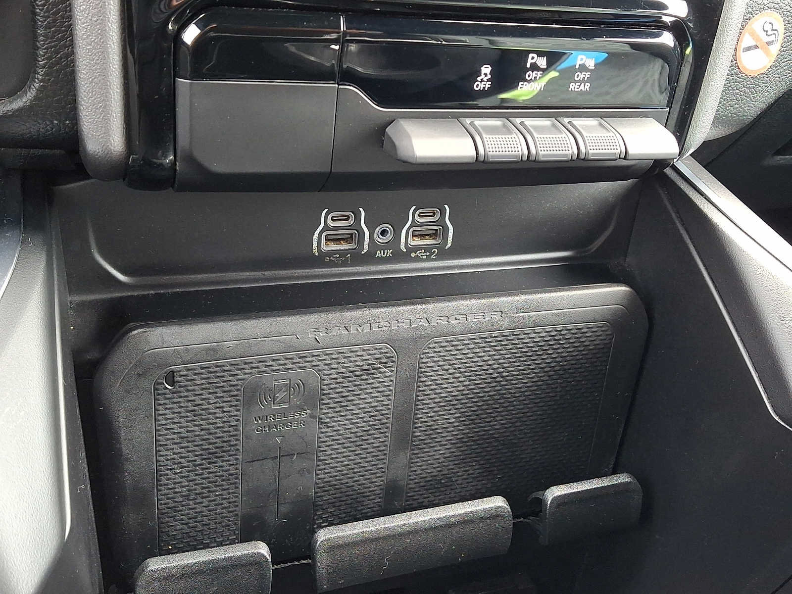 Used 2025 RAM 1500 Big Horn AWD/4WD image 24