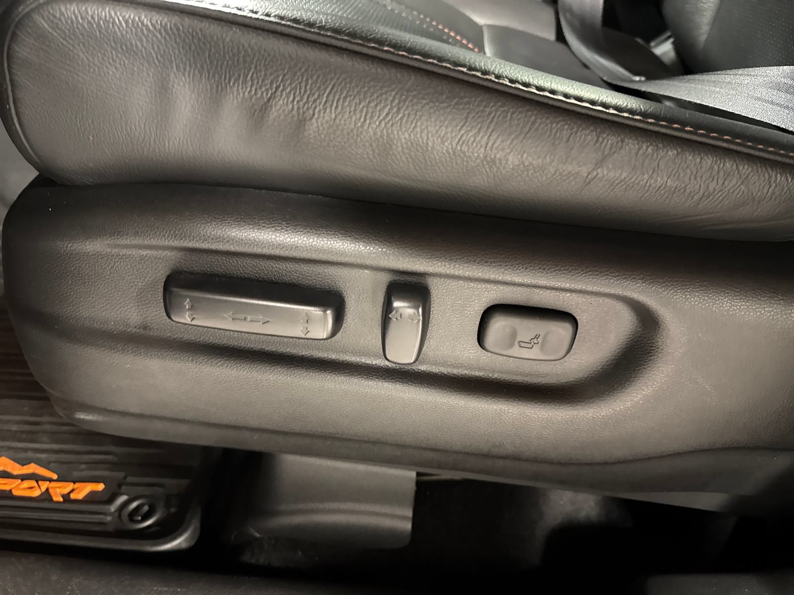 Certified 2022 Honda Passport TrailSport image 15