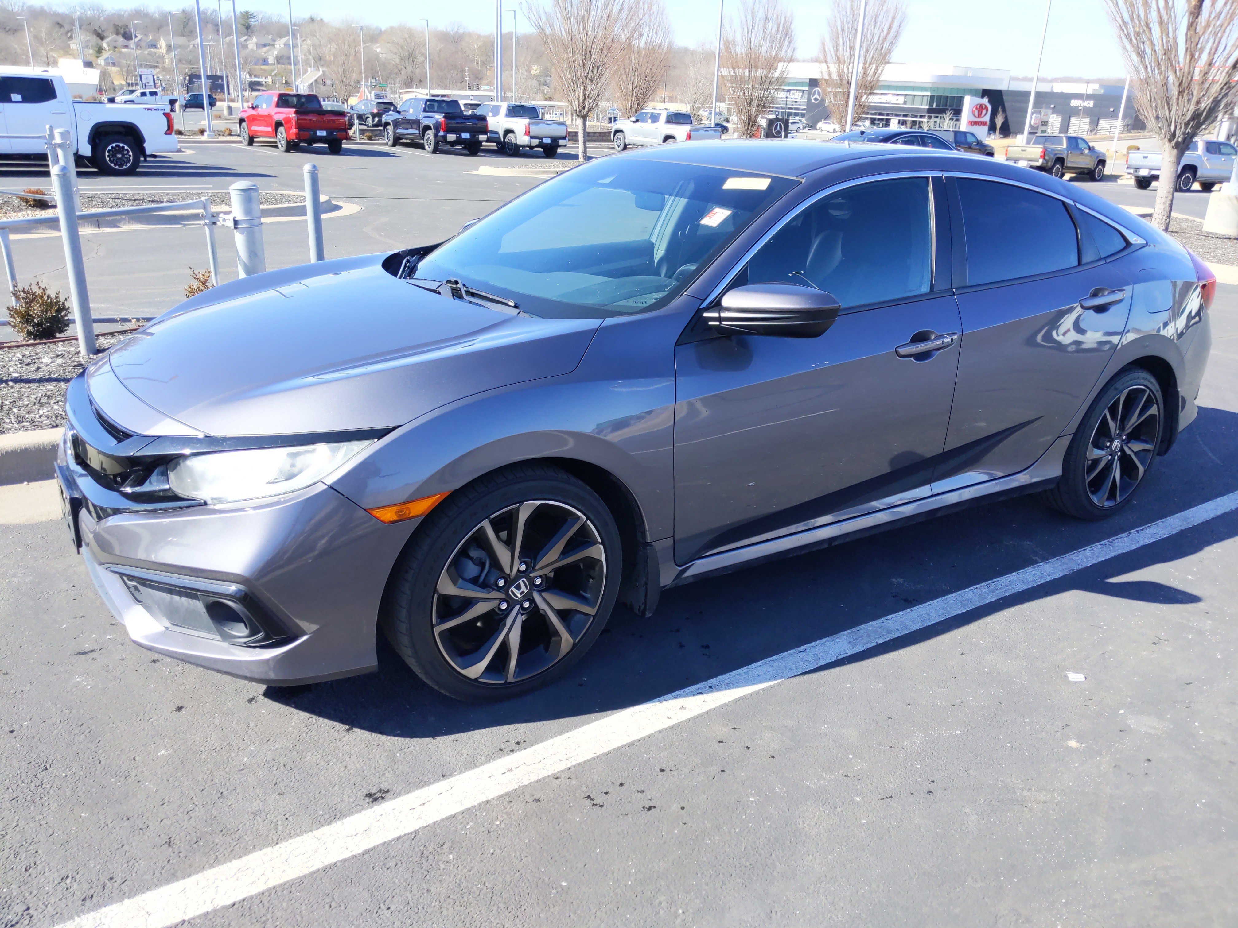 Used 2019 Honda Civic Sport image 5
