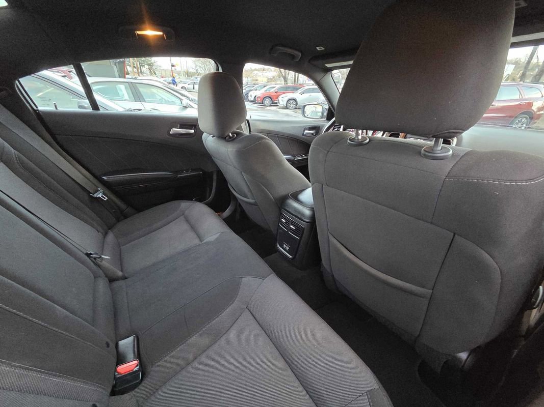 Used 2021 Dodge Charger SXT w/ Blacktop Package RWD image 11