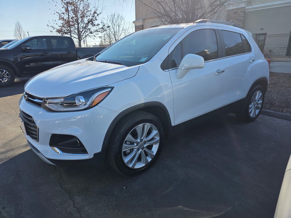 Used 2020 Chevrolet Trax Premier image 2