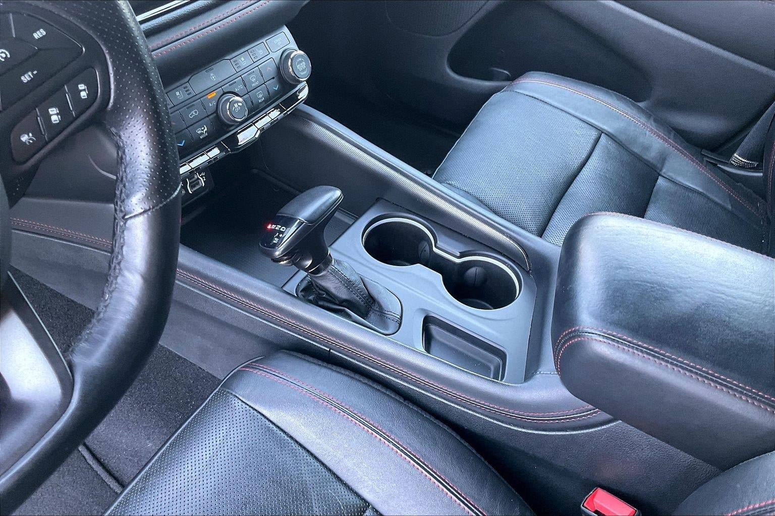 Used 2024 Dodge Durango GT AWD/4WD image 18