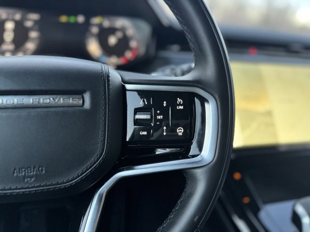 Used 2025 Land Rover Range Rover Sport SE image 28