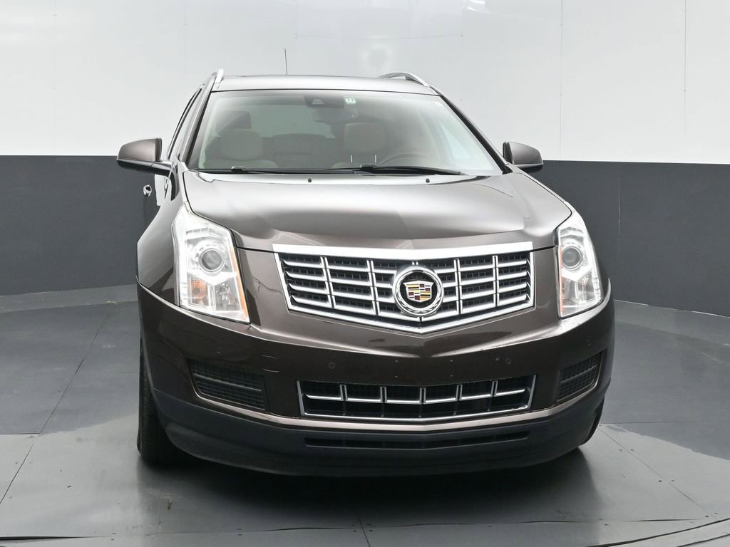 Used 2016 Cadillac SRX Luxury w/ Driver Awareness Package FWD image 4