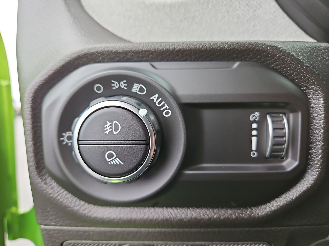 New 2026 Jeep Gladiator Sport image 28