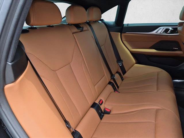 Used 2025 BMW i4 eDrive40 w/ Premium Package RWD image 21