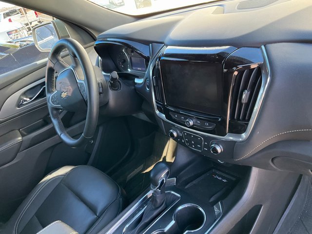 Used 2023 Chevrolet Traverse LT w/ LPO, Floor Liner Package image 10